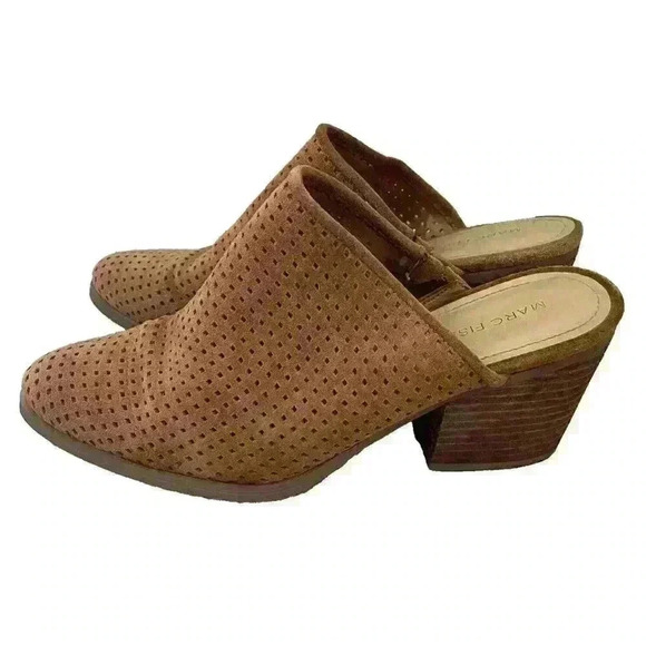 ⚡️5/$20 bundle sale⚡️ Marc Fisher Ripley Mule Size 8 Suede Block Heel - Picture 1 of 6